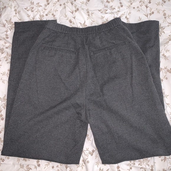 Uniqlo Gray Trousers - Picture 2 of 3